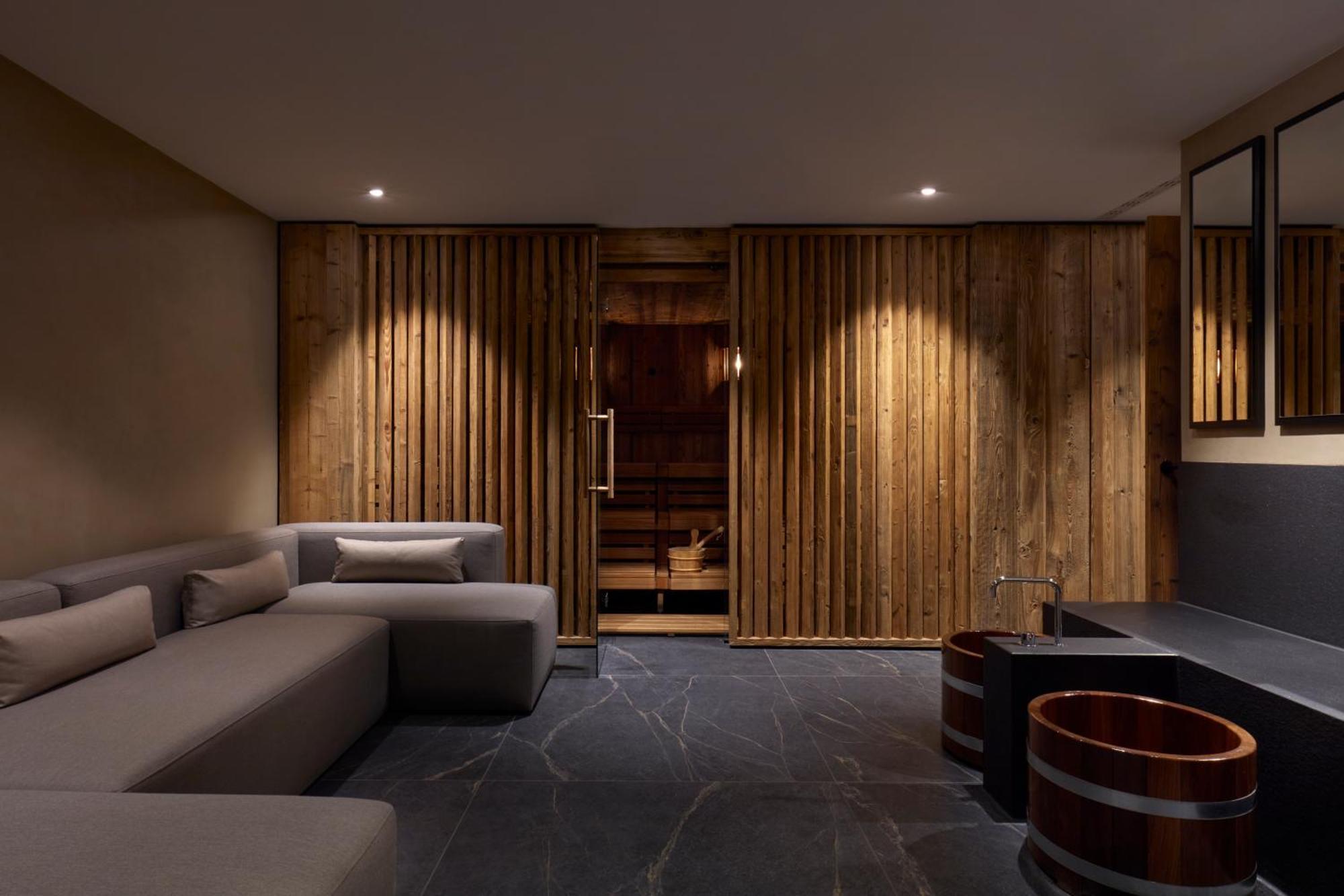 Miiro The Mansard Hotel Gstaad Buitenkant foto