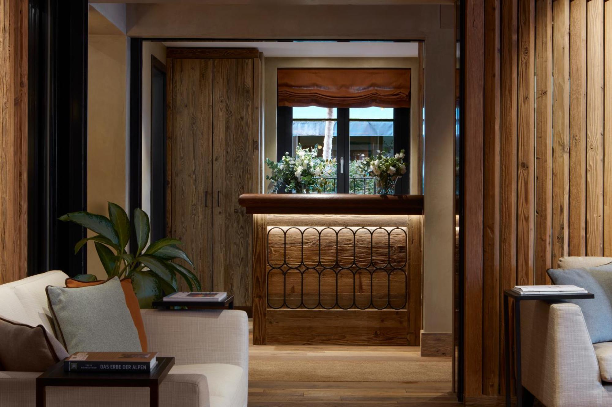Miiro The Mansard Hotel Gstaad Buitenkant foto
