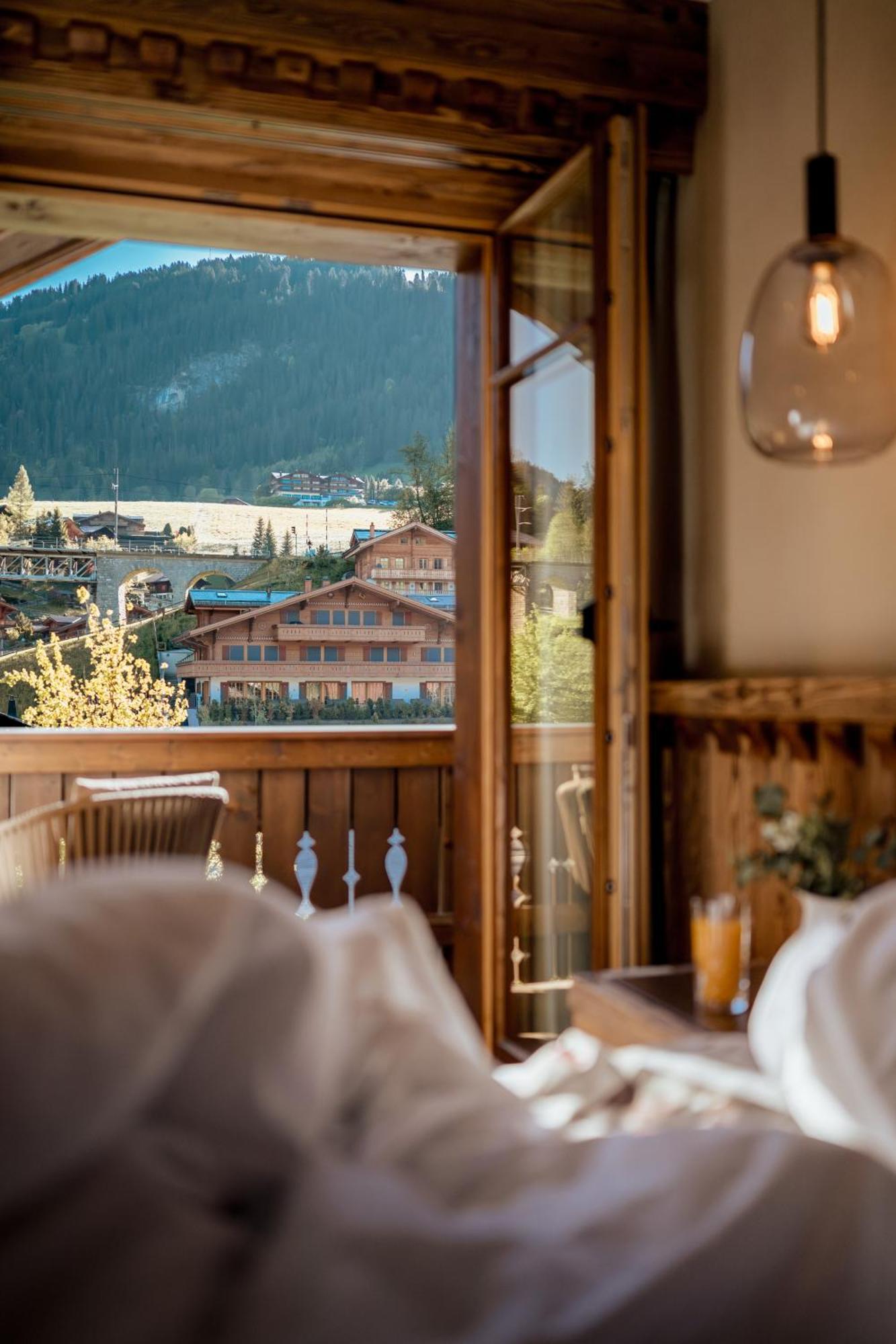 Miiro The Mansard Hotel Gstaad Buitenkant foto