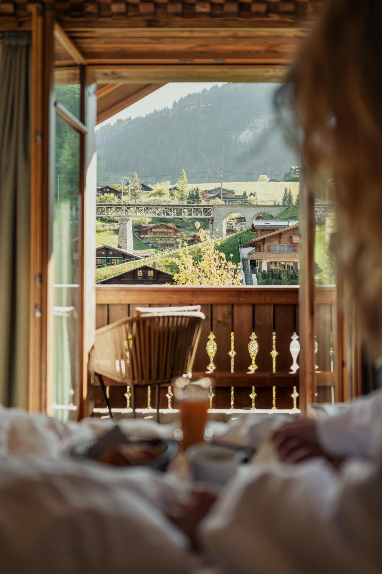 Miiro The Mansard Hotel Gstaad Buitenkant foto